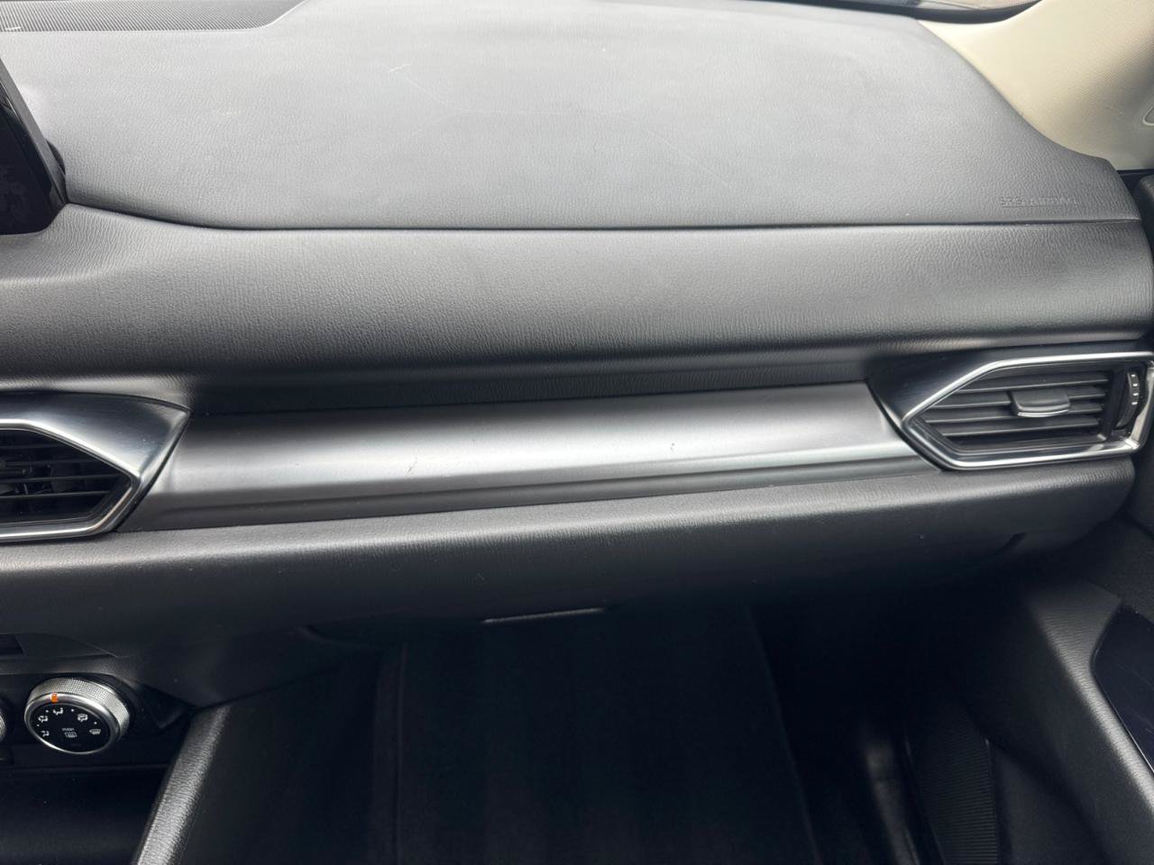 Used 2019 MAZDA CX-5 Sport FWD image 21
