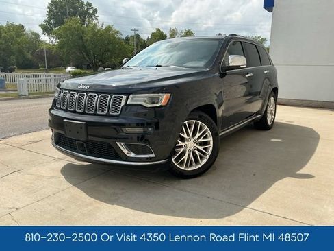 Used 2018 Jeep Grand Cherokee Summit AWD/4WD image 7
