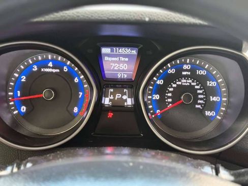 Used 2013 Hyundai Elantra GT FWD image 16
