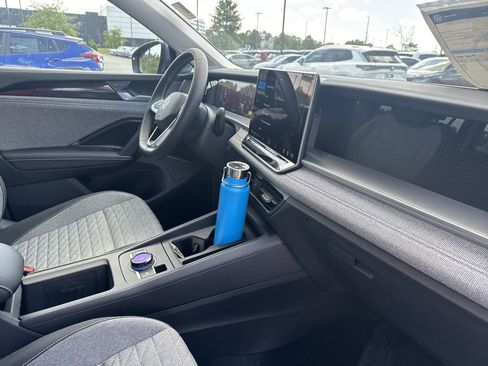 New 2025 Volkswagen Tiguan S image 19