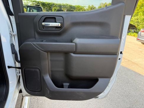 Used 2022 Chevrolet Silverado 1500 Custom AWD/4WD image 14