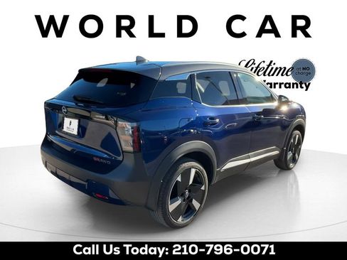 Used 2025 Nissan Kicks SR image 4