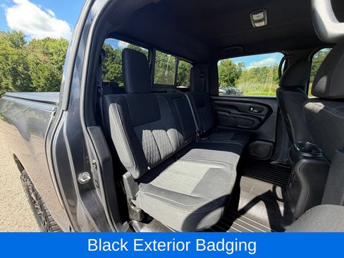Used 2018 Nissan Titan SV w/ SV Convenience Package AWD/4WD image 34