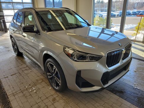 Used 2024 BMW X1 M35i w/ M Sport Professional Package image 3