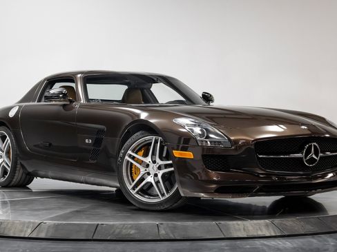 Used 2014 Mercedes-Benz SLS AMG GT Coupe image 53