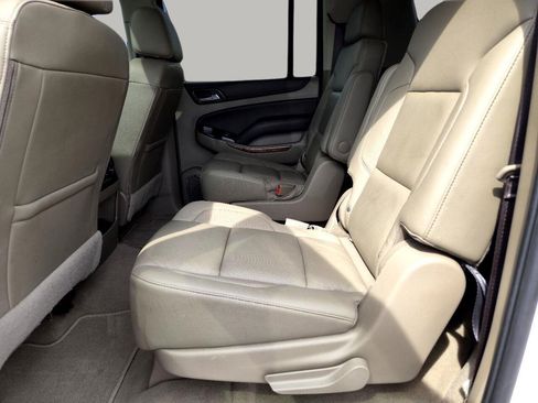 Used 2019 Chevrolet Suburban Premier image 56