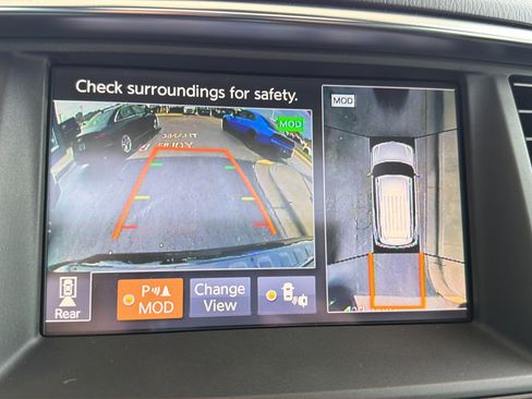 Used 2020 Nissan Armada Platinum w/ Platinum Reserve Package RWD image 27
