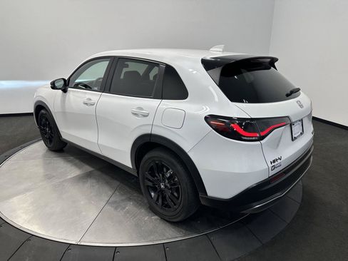 Certified 2026 Honda HR-V Sport image 5