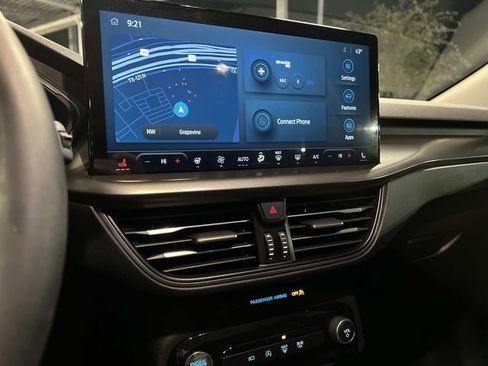 Used 2023 Ford Escape Active w/ Tech Pack #2 image 18