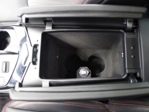 Used 2022 Maserati Levante GT image 36