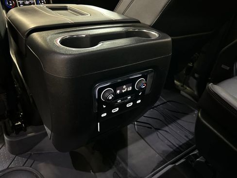 Used 2021 Chevrolet Tahoe RST w/ Luxury Package image 23