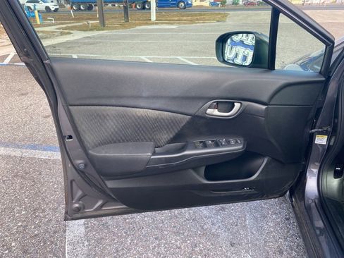 Used 2014 Honda Civic LX image 10