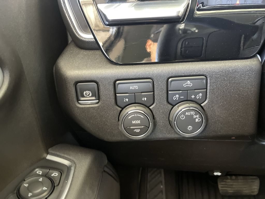 Certified 2026 Chevrolet Silverado 1500 LT AWD/4WD image 18