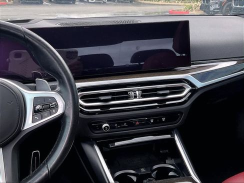 Used 2023 BMW 330i Sedan w/ M Sport Package RWD image 8