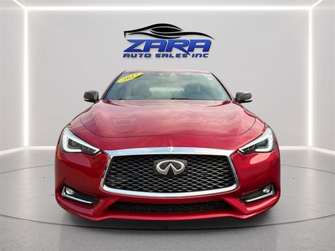 Used 2017 INFINITI Q60 Red Sport 400 RWD image 2