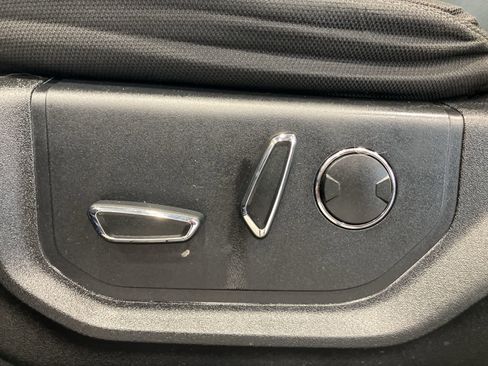 Used 2017 Ford F150 XLT w/ Equipment Group 302A Luxury image 12