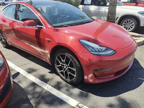 Used 2020 Tesla Model 3 Standard Range Plus RWD image 8