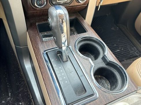 Used 2014 Ford F150 Lariat w/ Equipment Group 502A Luxury image 35