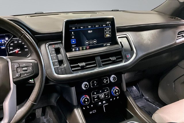 Used 2021 GMC Yukon SLT w/ Rear Media and Nav Package AWD/4WD image 9