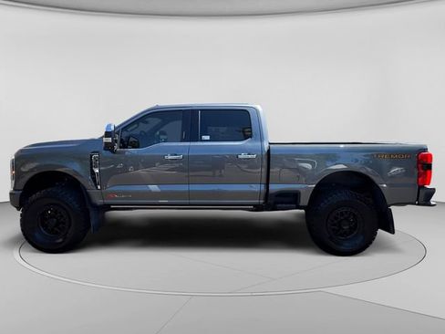 Used 2024 Ford F350 Platinum w/ Tremor Off-Road Package AWD/4WD image 2