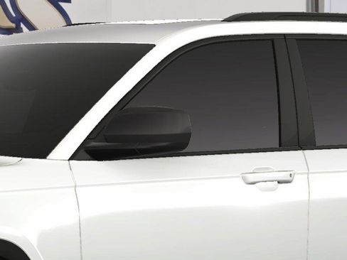 New 2025 Jeep Grand Cherokee Altitude image 15