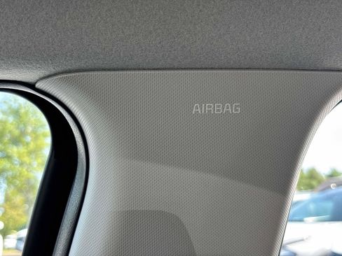 Used 2023 Kia Forte LXS w/ LXS Technology Package FWD image 28