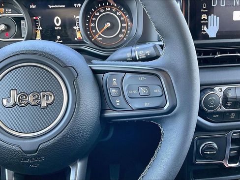 New 2026 Jeep Gladiator Sport image 7