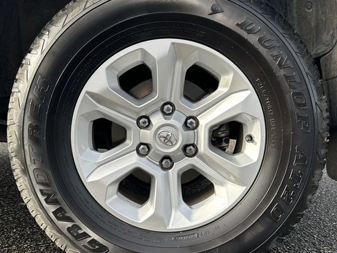 Certified 2024 Toyota 4Runner SR5 image 26