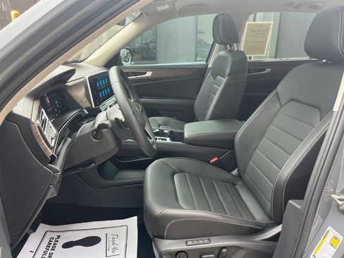 Certified 2026 Volkswagen Atlas SEL AWD/4WD image 30