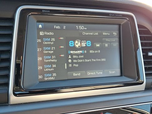 Used 2019 Hyundai Sonata SEL w/ Tech Package 02 image 16