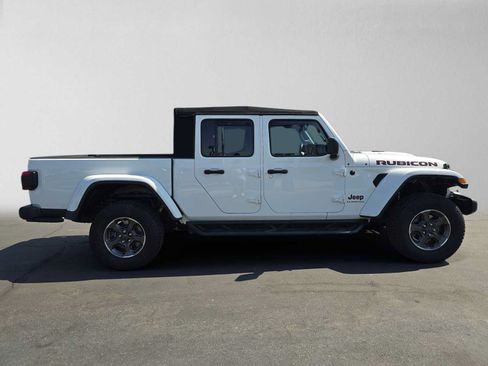 Used 2020 Jeep Gladiator Rubicon AWD/4WD image 2
