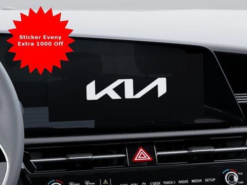 New 2025 Kia Niro EX image 23