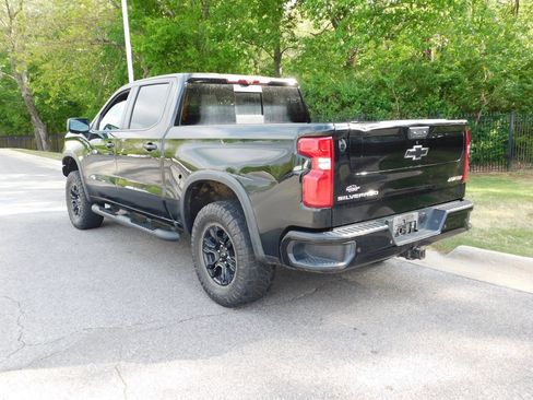 Used 2024 Chevrolet Silverado 1500 ZR2 w/ Technology Package AWD/4WD image 3