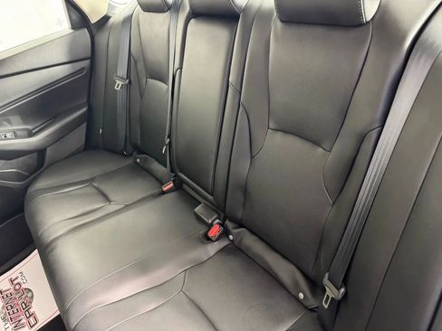 Used 2023 Honda Accord Touring image 39