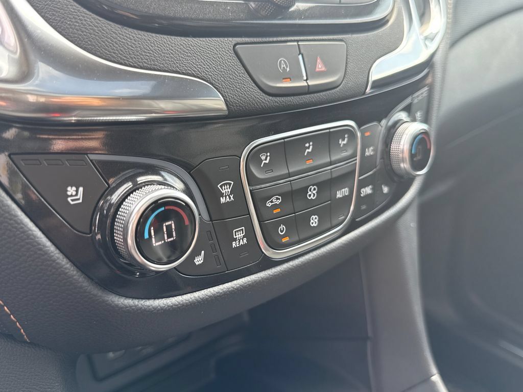 Certified 2024 Chevrolet Equinox Premier FWD image 25