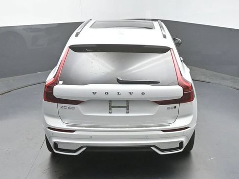 New 2026 Volvo XC60 B5 Plus w/ Protection Package Premier AWD/4WD image 47