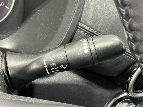 Used 2022 Nissan Sentra SV image 13