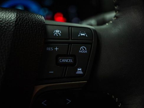 Used 2025 Toyota Camry SE w/ Multimedia Upgrade Package FWD image 20