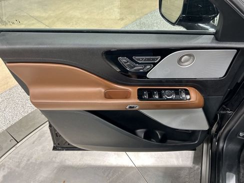 Used 2023 Lincoln Aviator Grand Touring w/ Equipment Group 301A image 13