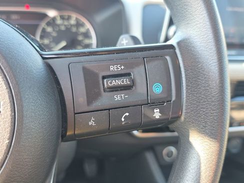 Used 2021 Nissan Rogue SV image 24