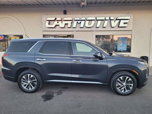 Used 2020 Hyundai Palisade SEL image 2