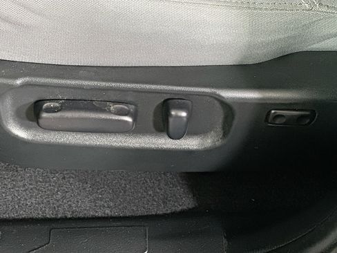 Used 2021 Toyota Tacoma SR5 image 13