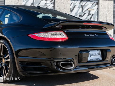 Used 2012 Porsche 911 Turbo S image 11