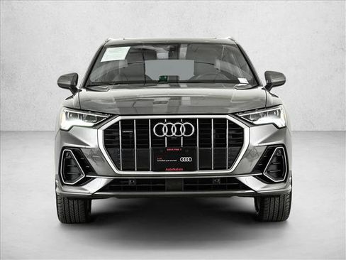 Certified 2024 Audi Q3 2.0T Premium Plus w/ Premium Plus Package image 2