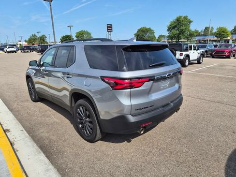 Used 2023 Chevrolet Traverse RS w/ LPO, Floor Liner Package AWD/4WD image 9