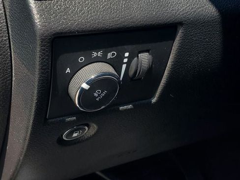 Used 2020 Jeep Grand Cherokee Altitude AWD/4WD image 8
