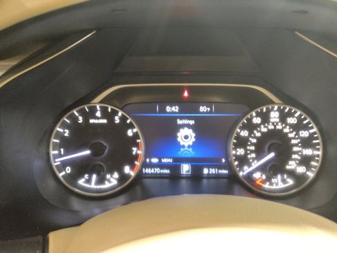 Used 2017 Nissan Murano SV FWD image 23