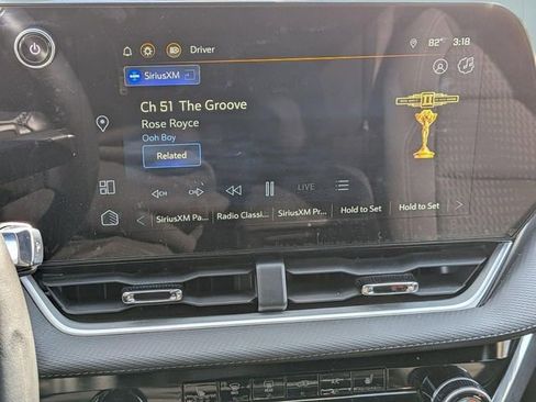 Used 2025 Chevrolet Equinox LT image 21