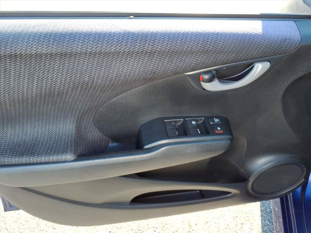 Used 2013 Honda Fit Sport image 23