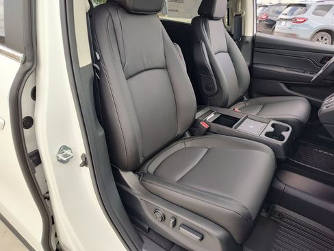 New 2026 Honda Odyssey EX-L image 12